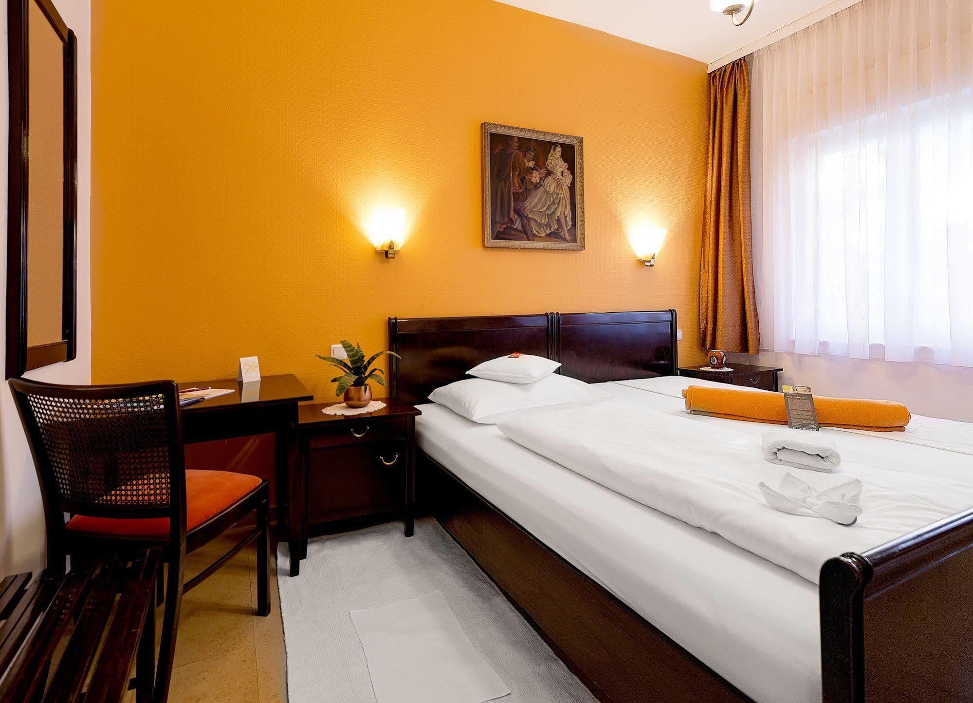 Design-boutique Vosteen 4* Nuremberg